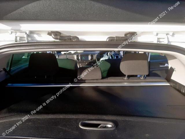 U5YPH815LGL027528 KIA Sportage 2