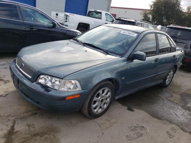 2002 Volvo S40 