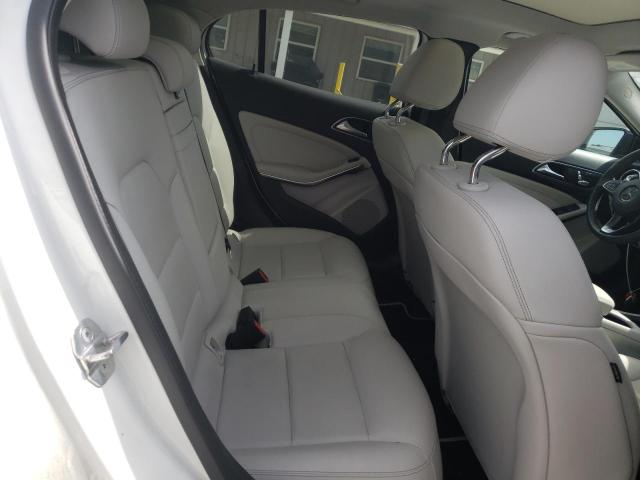 WDCTG4GB2KJ581922 Mercedes-Benz Gla 250 4matic