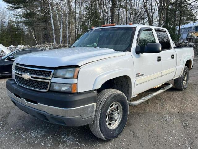 Salvage cars for sale from Copart Billerica, MA: 2005 Chevrolet Silverado K2500 Heavy Duty