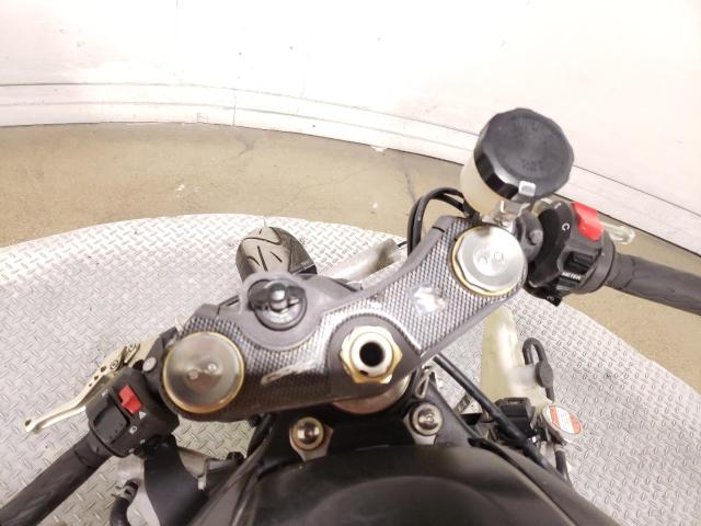2013 SUZUKI GSX-R750 - JS1GR7MA5D2100728