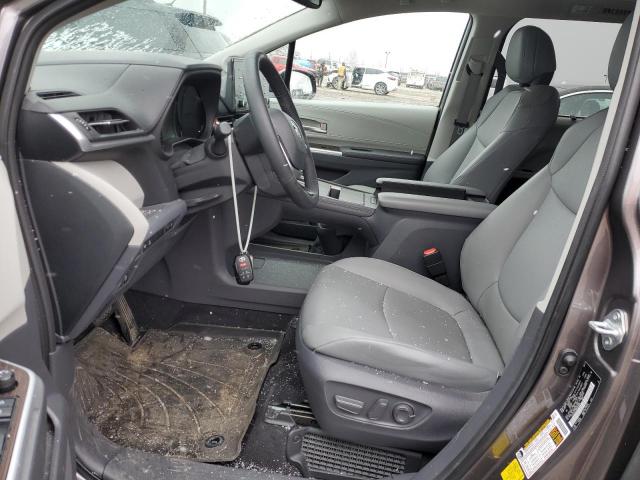 5TDJRKEC8MS066985 Toyota SIENNA XLE