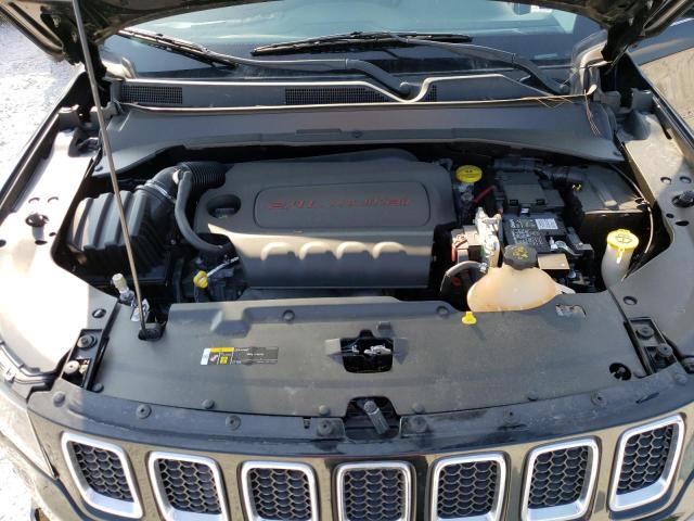 3C4NJCAB6JT272125 Jeep Compass Sport