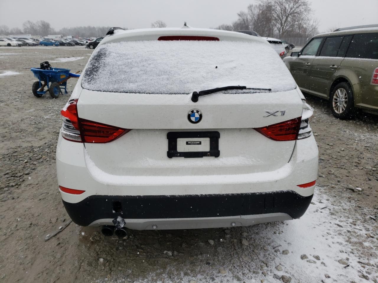 2015 BMW X1 xDrive28I VIN: WBAVL1C55FVY26796 Lot: 69190105