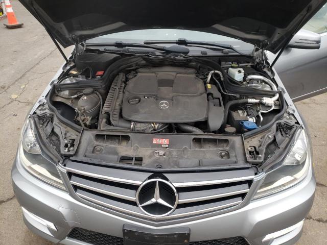 WDDGF8AB7EA923739 Mercedes-Benz C 300 4matic