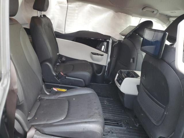 2022 KIA CARNIVAL S KNDNE5H38N6063211
