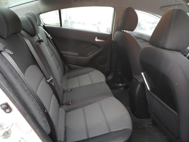 3KPFL4A77JE173267 KIA FORTE LX