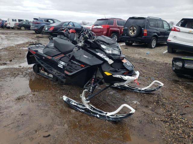 Vehiculos salvage en venta de Copart Elgin, IL: 2017 Skidoo Mxzx