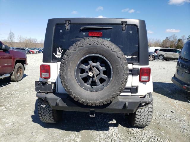 1C4BJWEG8GL125173 Jeep Wrangler Unlimited Sahara