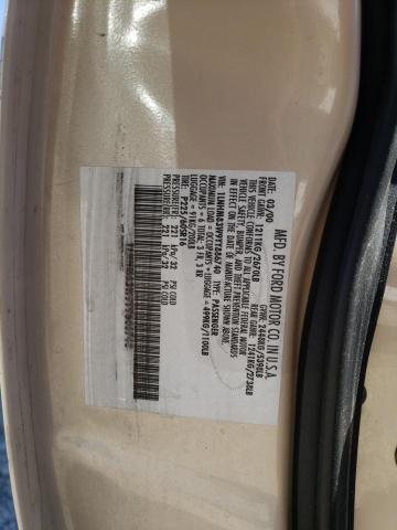1LNHM83W9YY886740 Lincoln TOWNCAR