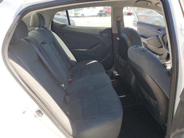 KNAGM4A71F5572788 KIA Optima Lx