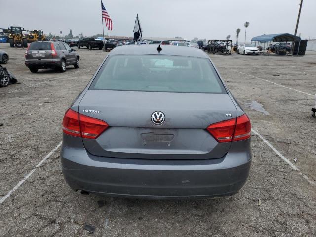 2015 VOLKSWAGEN PASSAT LIM 1VWAT7A30FC061009