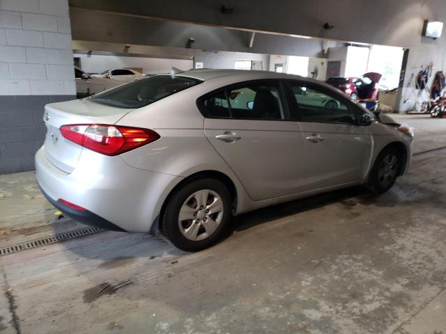 KNAFX4A60G5528129 KIA FORTE LX