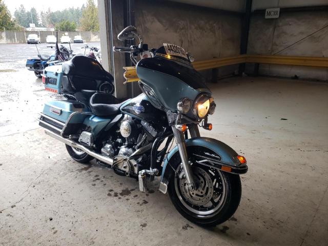 Salvage motorcycles for sale at Graham, WA auction: 2007 Harley-Davidson Flhtcui