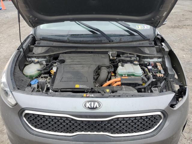 KNDCC3LC8H5049098 KIA NIRO EX