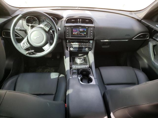SADCJ2BV7HA070569 Jaguar F-pace Premium
