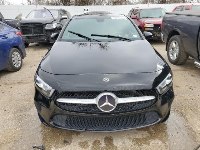 W1K3G4FB1LW044251 Mercedes-Benz A 220 4matic