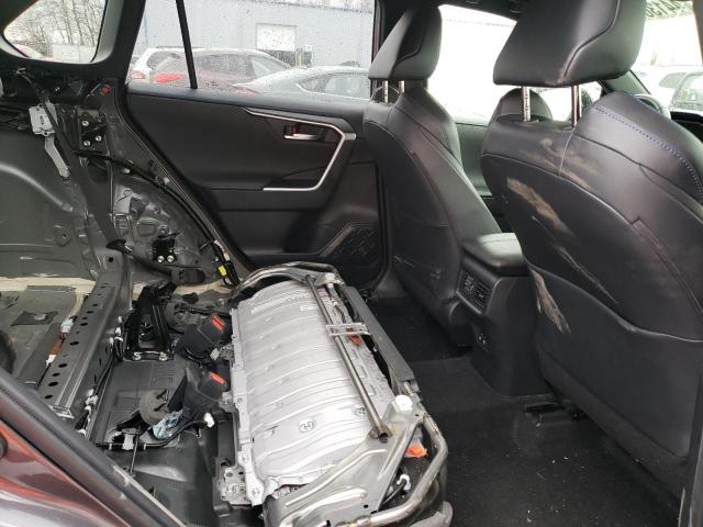 JTMEWRFVXKJ002671 Toyota RAV4 XSE