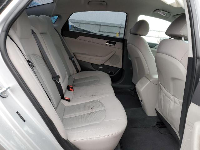 5NPE24AF6JH693932 Hyundai SONATA SE