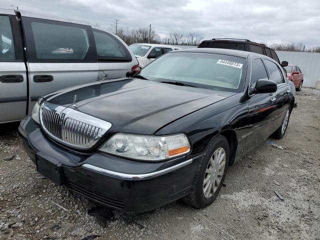 2006 Lincoln Town Car Signature