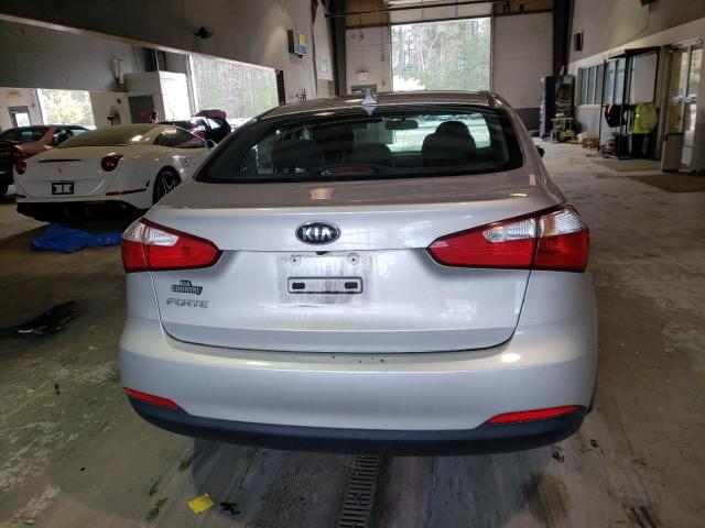 KNAFX4A60G5528129 KIA FORTE LX