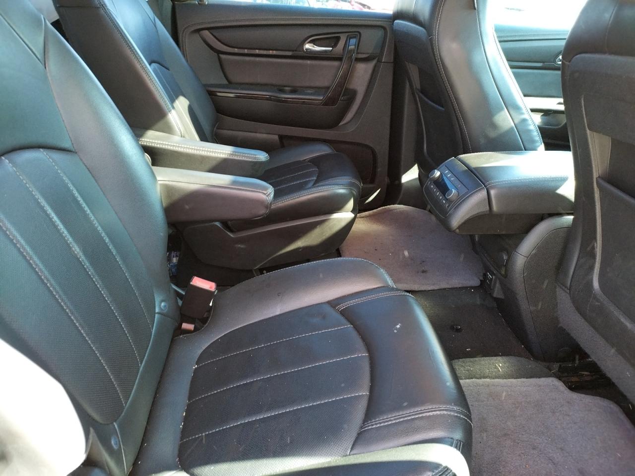 1GNKVJKD1GJ166670 CHEVROLET TRAVERSE 2016