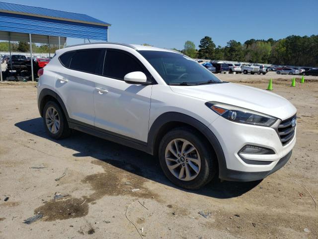 2016 HYUNDAI 150 - KM8J33A42GU096906