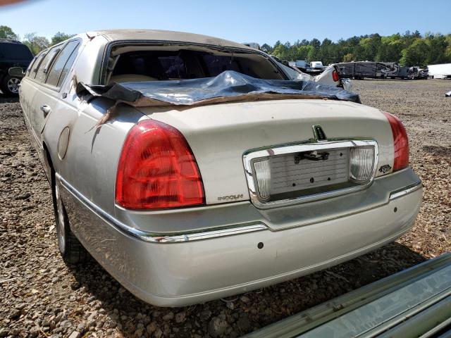 2L1FL8JW5BX765659 Lincoln TOWNCAR