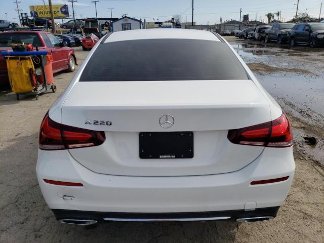 2019 MERCEDES-BENZ A 220 - WDD3G4EB8KW007049