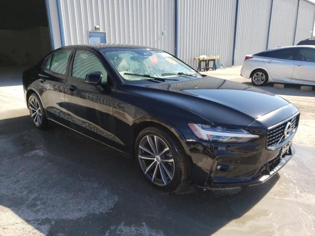 2022 VOLVO S60 B5 MOM - 7JRL12TZ5NG177725
