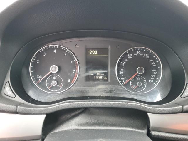 2015 VOLKSWAGEN PASSAT LIM 1VWAT7A30FC061009