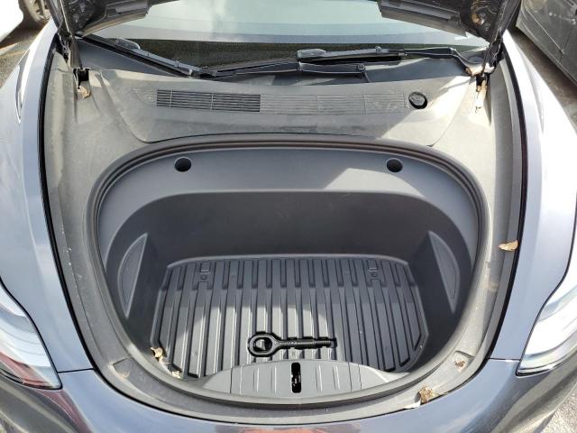 5YJ3E1EB6NF205815 Tesla MODEL 3