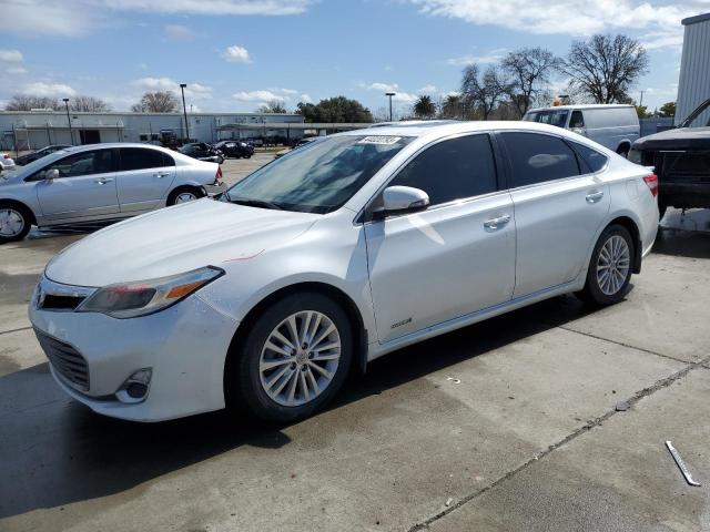 2014 Toyota Avalon Hybrid 