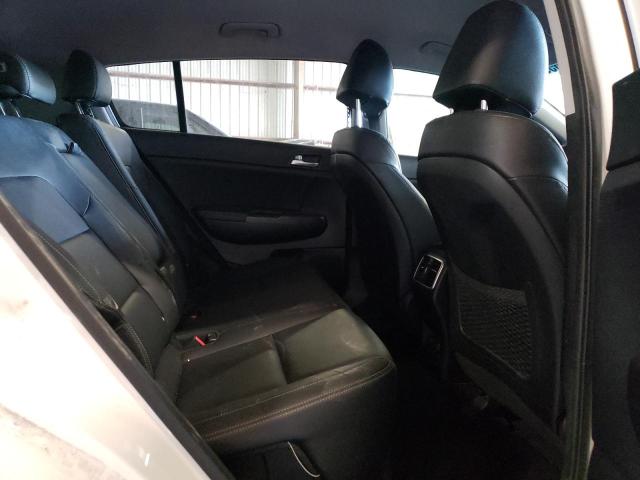 KNDPN3AC8H7104877 KIA Sportage Ex