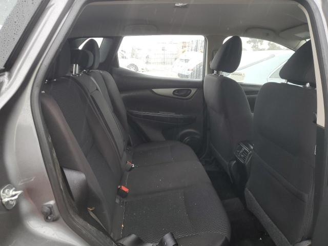 JN1BJ1CR8KW313869 Nissan Rogue Sport S