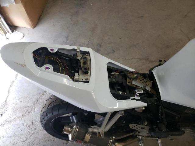 2004 SUZUKI GSX-R600 K - JS1GN7CA942100731