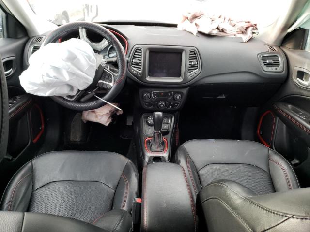 3C4NJDDB8LT142268 Jeep Compass Trailhawk