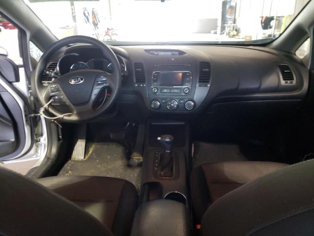 KNAFX4A60G5528129 KIA FORTE LX