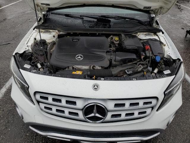 WDCTG4EB4KJ548312 Mercedes-Benz GLA-Class