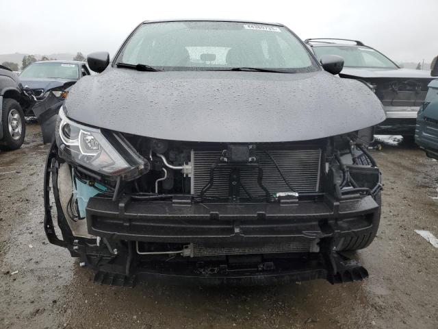 JN1BJ1CR8KW313869 Nissan Rogue Sport S