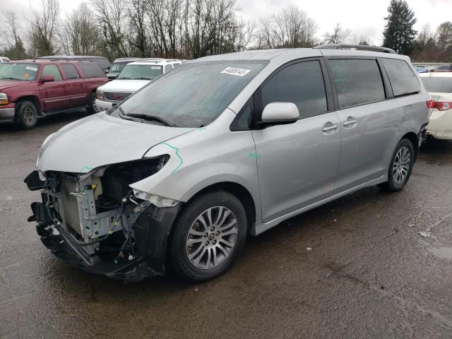 TOYOTA-SIENNA-5TDYZ3DC4LS077972