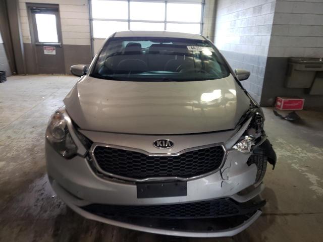 KNAFX4A60G5528129 KIA FORTE LX
