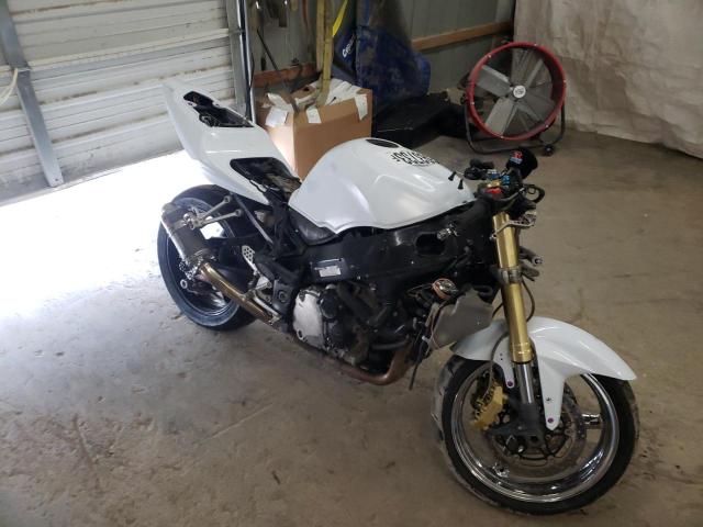 2004 SUZUKI GSX-R600 K - JS1GN7CA942100731