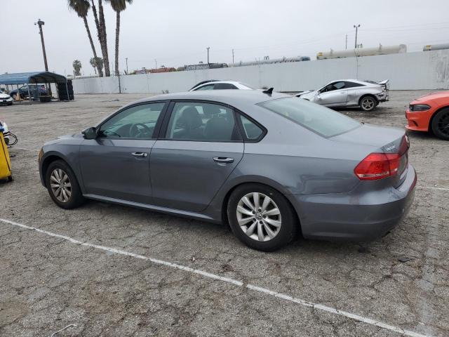 2015 VOLKSWAGEN PASSAT LIM 1VWAT7A30FC061009