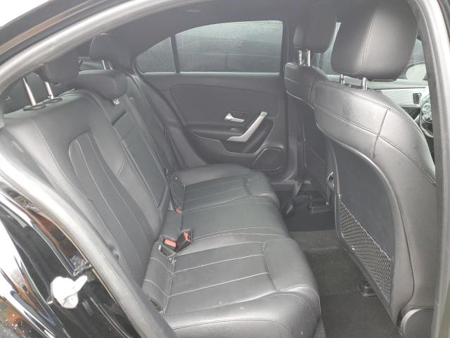 W1K3G4FB1LW044251 Mercedes-Benz A 220 4matic