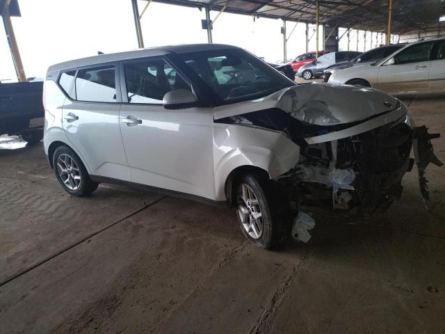 KNDJ23AU8L7708381 KIA SOUL LX