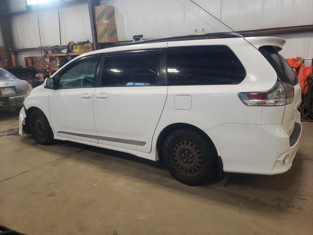 5TDXK3DC4BS069241 2011 TOYOTA SIENNA, photo no. 2