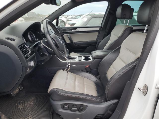 2017 VOLKSWAGEN TOUAREG WO - WVGRF7BP2HD002048