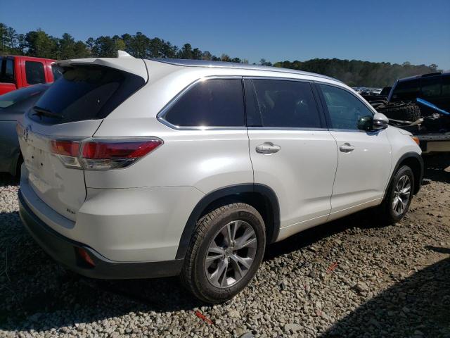 VIN 5TDKKRFH0FS086338 2015 Toyota Highlander, Xle no.3