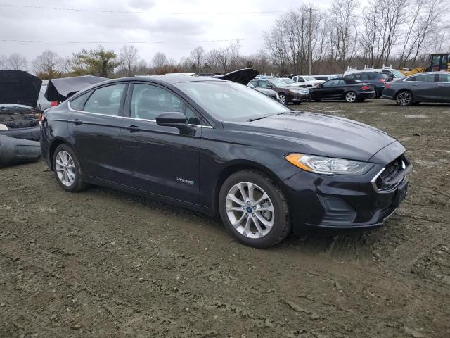 3FA6P0LU9KR125611 2019 FORD FUSION, photo no. 4